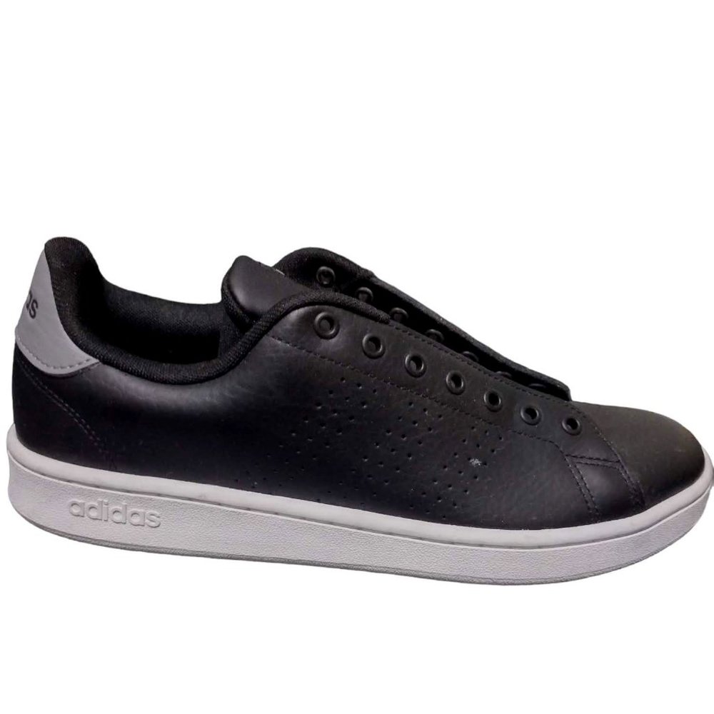 Adidas Sneakers NWT White and Black Size 10